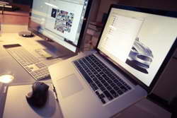 Глава МВД США: Не позволим союзным странам закупать нефть у России